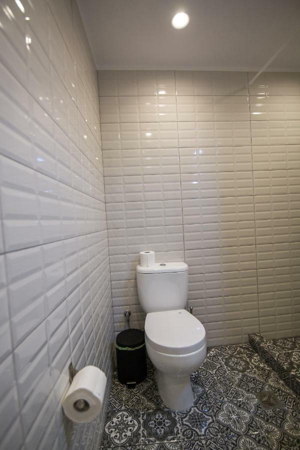 White Lux Apartment For 2 Vipgreece 雅典 外观 照片